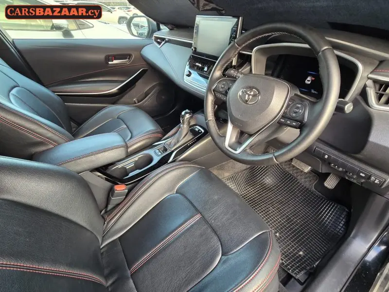 Toyota Corolla Sport - photo 7