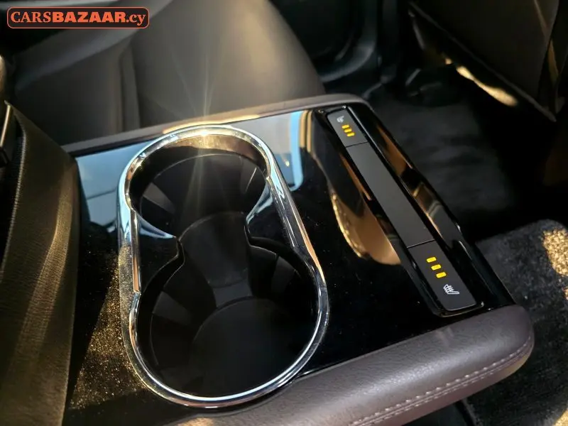 Mazda CX-8 - photo 9