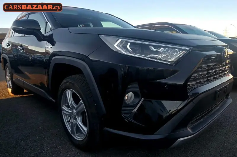 Toyota RAV4 - photo 2
