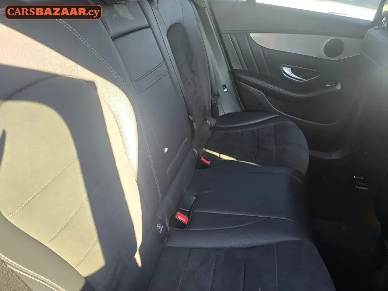 Mercedes-Benz GLC220d AMG Line - photo 8