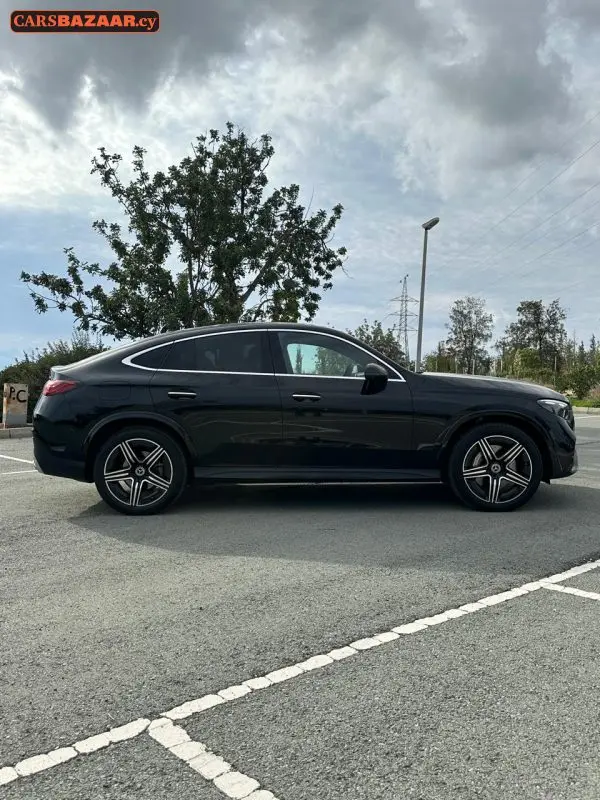 Mercedes-Benz GLC220d AMG Line - photo 11
