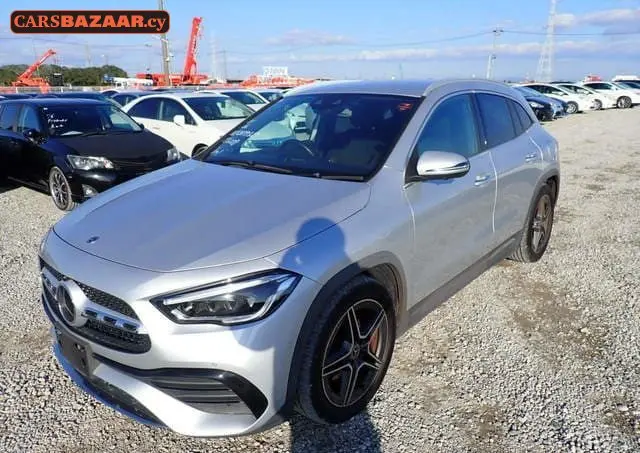 Mercedes-Benz GLA200d AMG Line  - photo 3