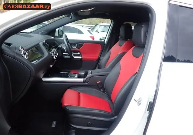 Mercedes-Benz GLA200d AMG Line  - photo 7