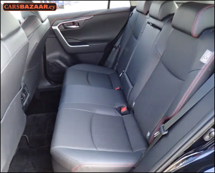 Toyota RAV4 Adventure  - photo 9