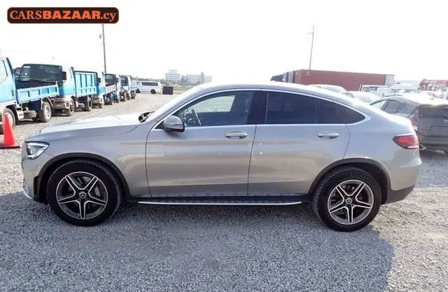 Mercedes-Benz GLC220d AMG Line - photo 9