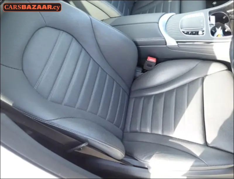 Mercedes-Benz GLC220d AMG Line - photo 6