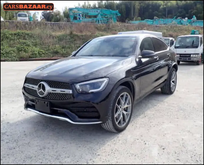 Mercedes-Benz GLC300 AMG Line - photo 2