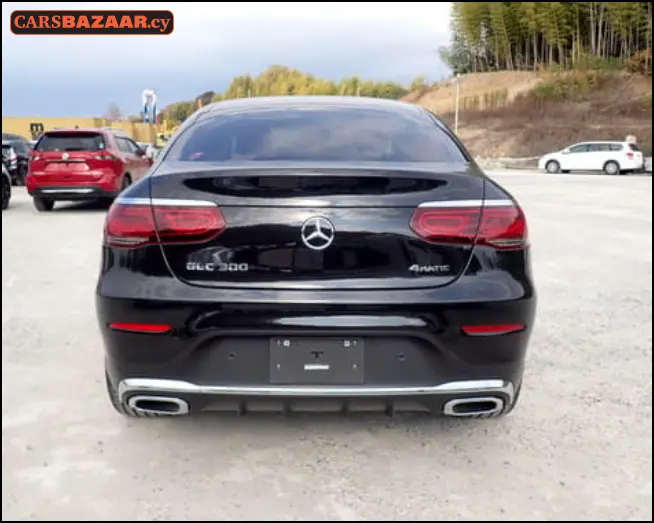 Mercedes-Benz GLC300 AMG Line - photo 4