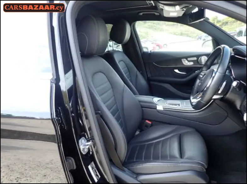Mercedes-Benz GLC300 AMG Line - photo 6