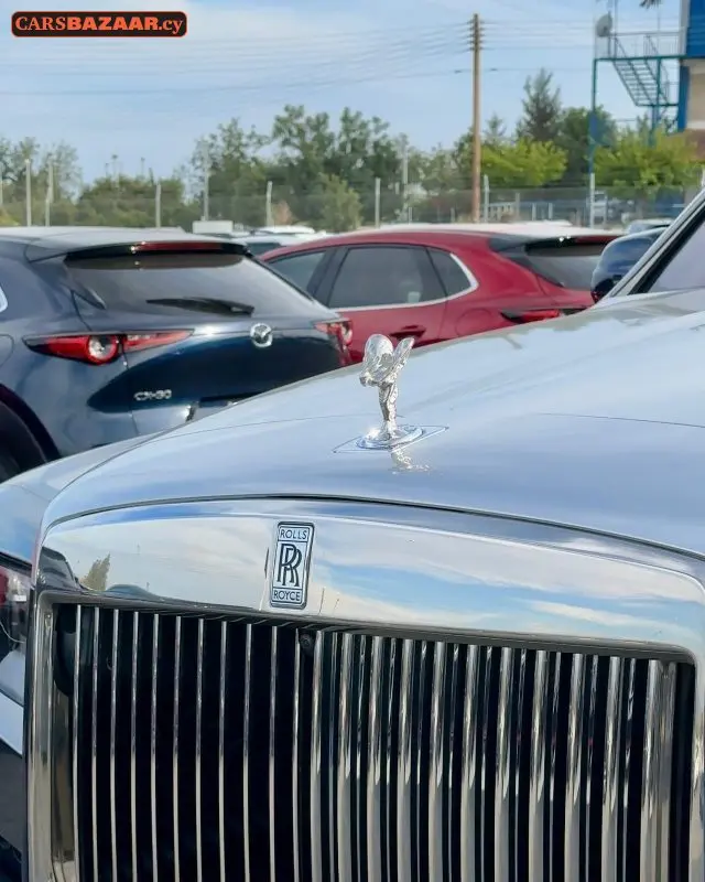 Rolls Royce  Cullinan - photo 10
