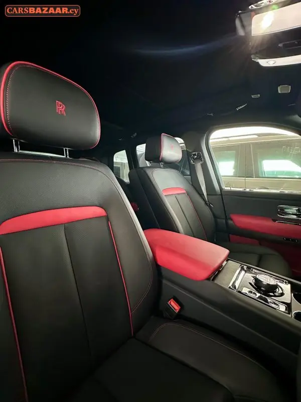 Rolls Royce  Cullinan - photo 11