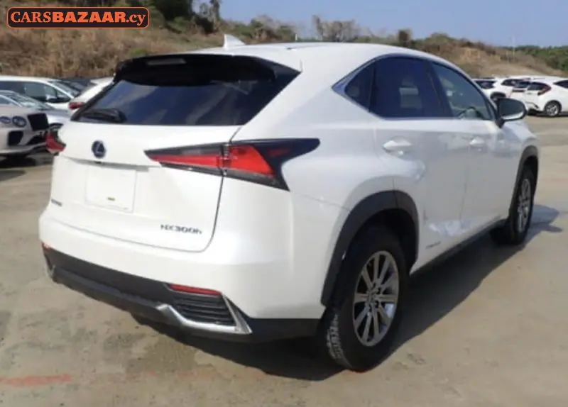 Lexus NX 300H  - photo 3