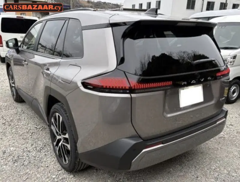 Toyota RAV4 - photo 2