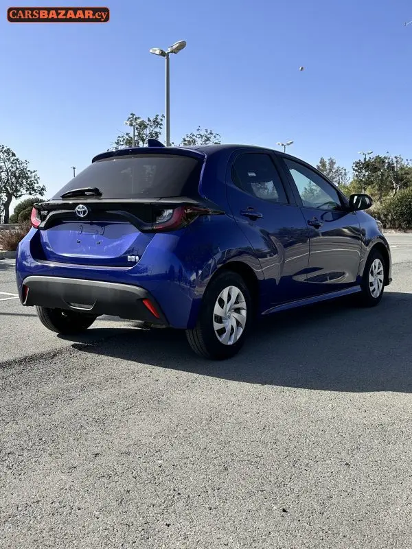 Toyota Yaris  - photo 4