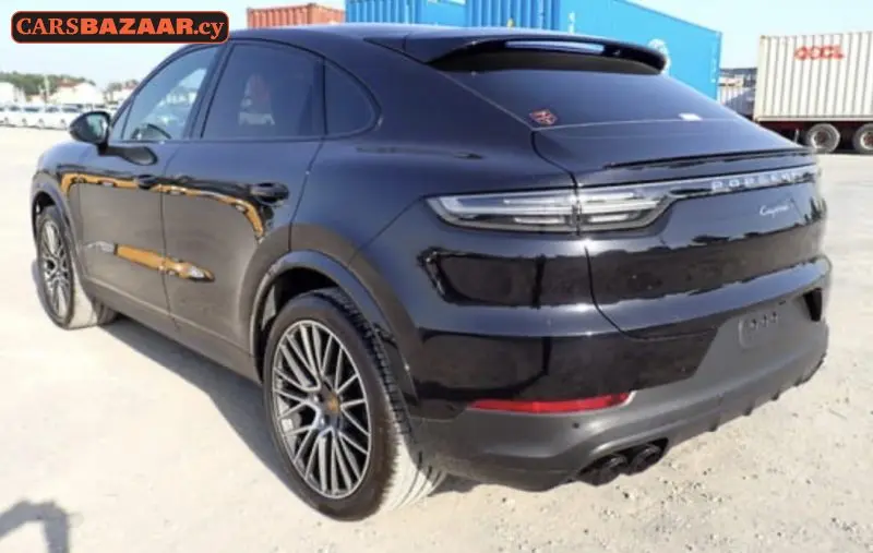 Porsche Cayenne  - photo 2