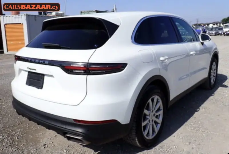 Porsche Cayenne  - photo 4