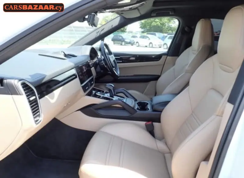 Porsche Cayenne  - photo 3