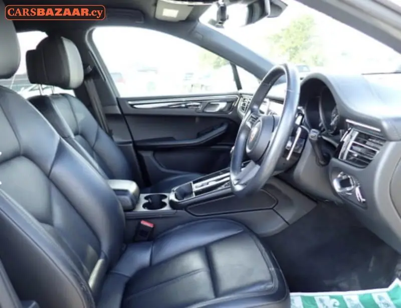 Porsche MACAN - photo 3