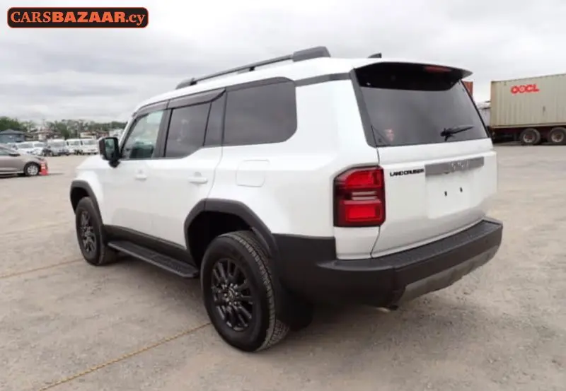 Toyota LAND CRUISER VX - photo 2
