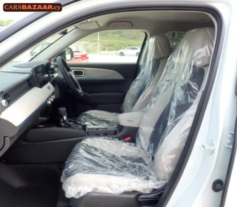 Honda Vezel Z Play Package  - photo 4